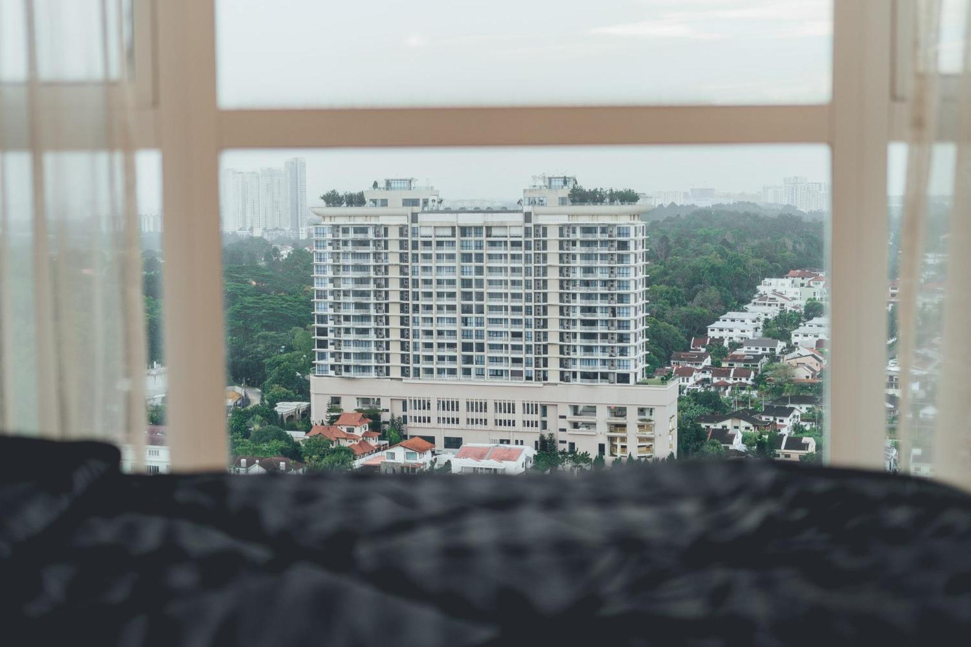 Paragon Residence 2Br4Pax Sleek Stay Nr Ciq Midvalley By Our Stay Johor Bahru Exterior foto
